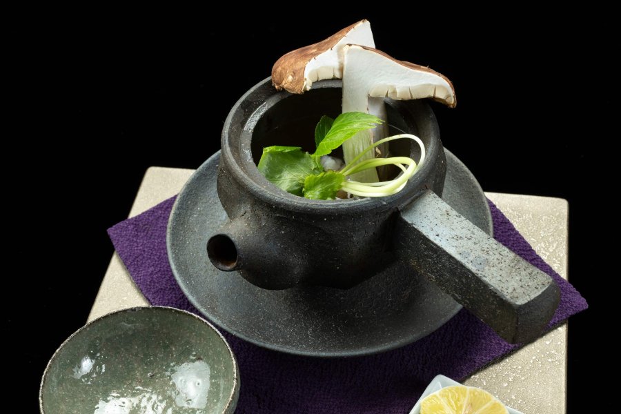 松茸のお吸い物