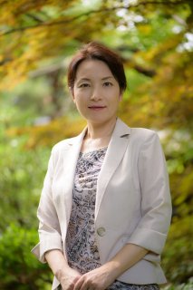 大友 泰子<small>(おおとも やすこ)</small> 大友 泰子<small>(おおとも やすこ)</small>